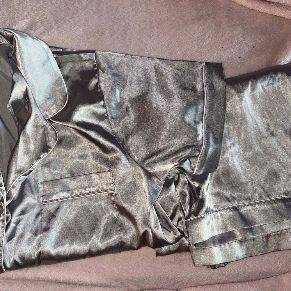 Zenana Outfitters Gray Satin Pajama Set with White Piping